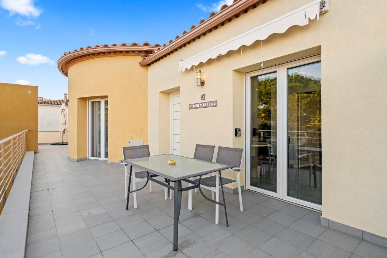 La Vida Sin Limites Emp Apartment Empuriabrava Exterior photo